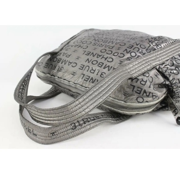 Chanel Silver 31 Rue Cambon Hobo Bag - Picture 6 of 16